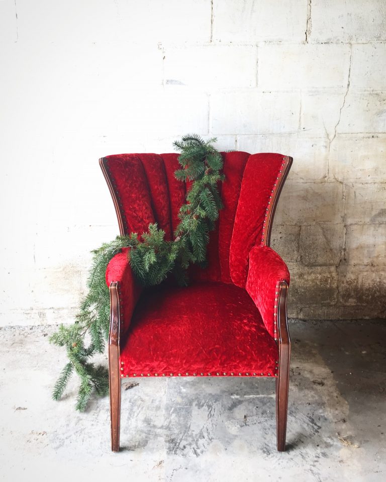 pretty little things vintage red velvet chair